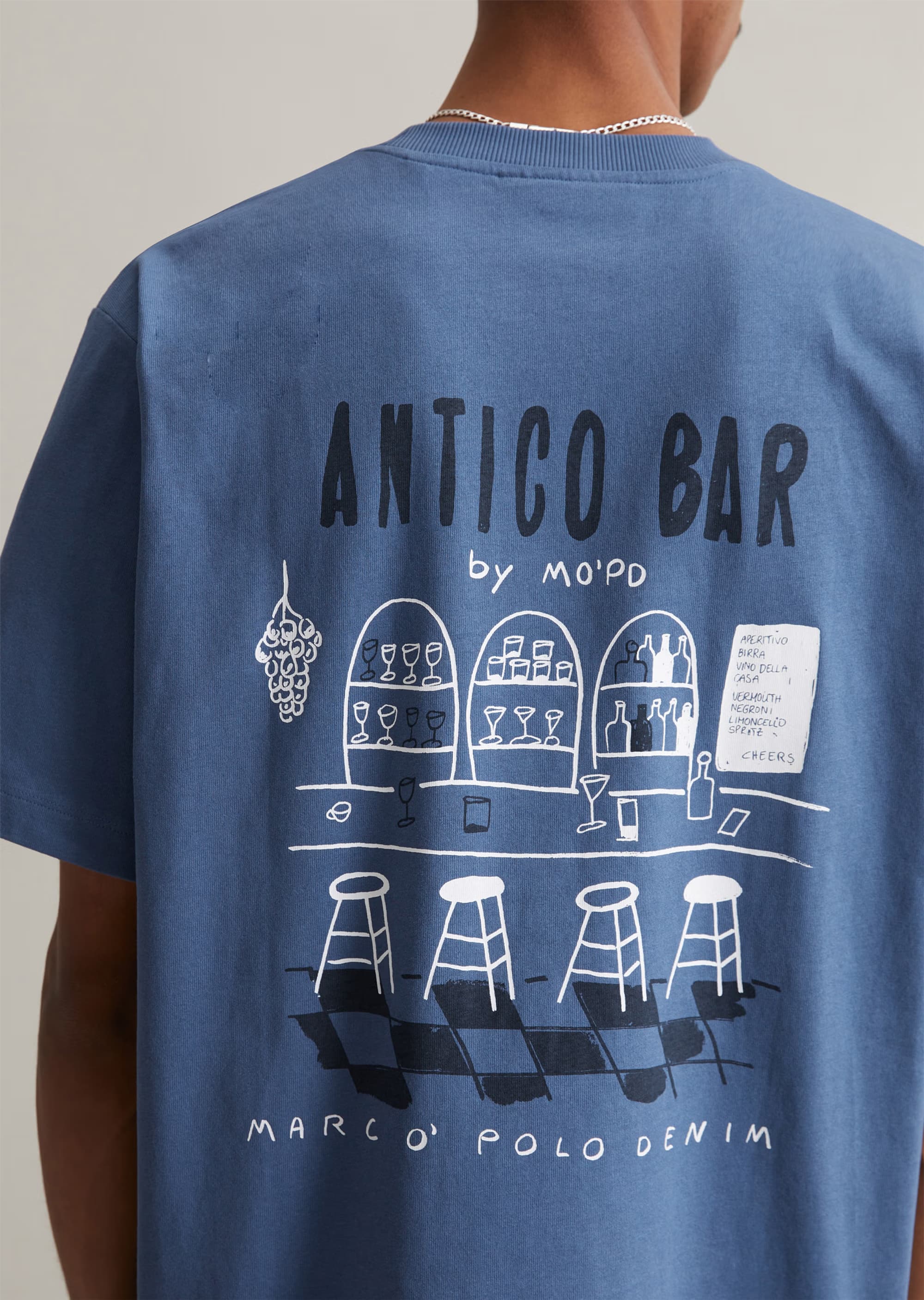 Футболка с принтом